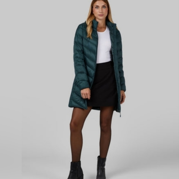 NWT 32° Ultra Lightweight Packable Puffer Jacket in Darkest Spruce size Medium - Picture 16 of 16